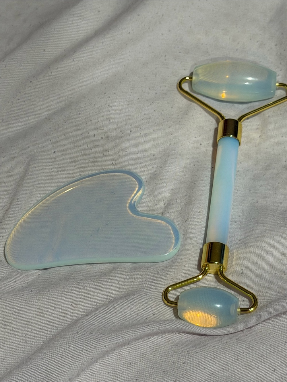 Opal Facial Roller and Gua Sha Set - Light Blue